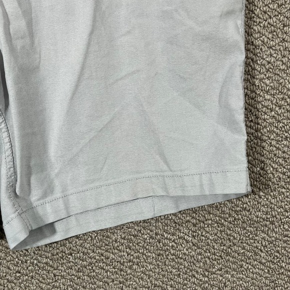Southern Shirt‎ Shorts Mens Size 34 Gray Chino Khaki Flat Front Casual Preppy - Picture 3 of 10